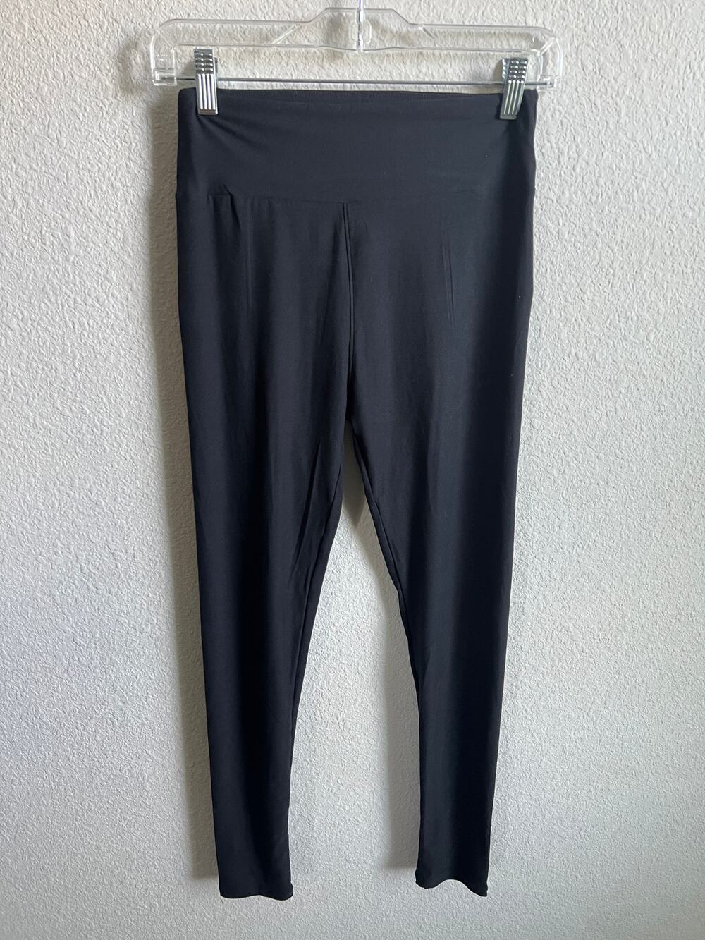 Lularoe Solid Black Leggings Women's OS High Rise Stretch Minimalist Casual